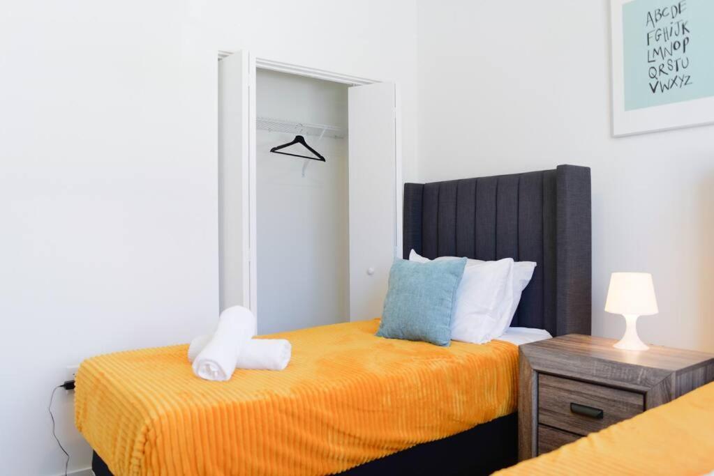 Awesome Townhouse 15 Minutes From The Beach Miami Buitenkant foto